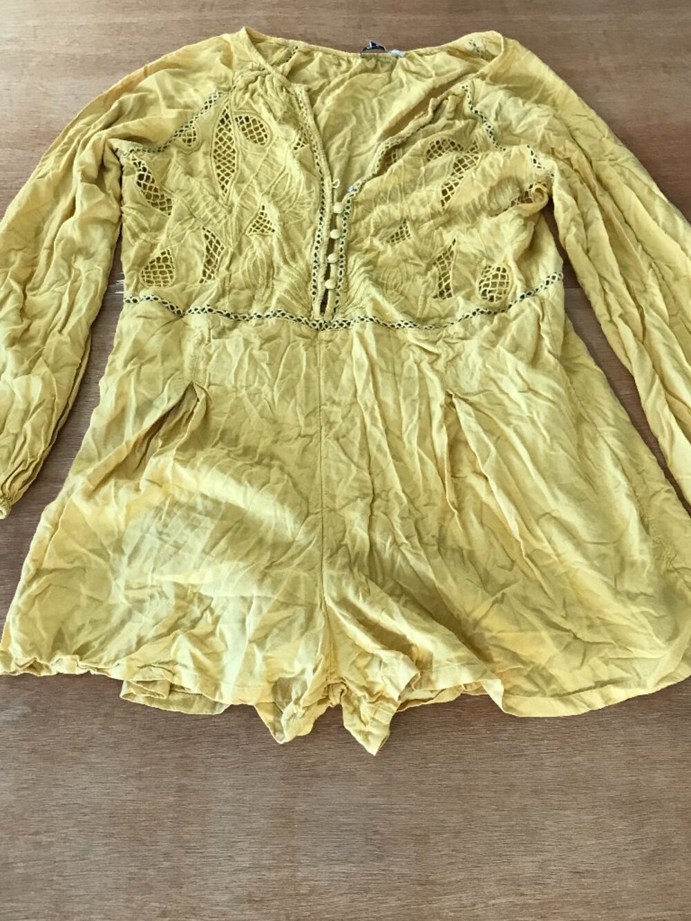 O' Neill Ryana Romper Women XL Yellow Button Up Long Sleeve Crochet Detail Boho